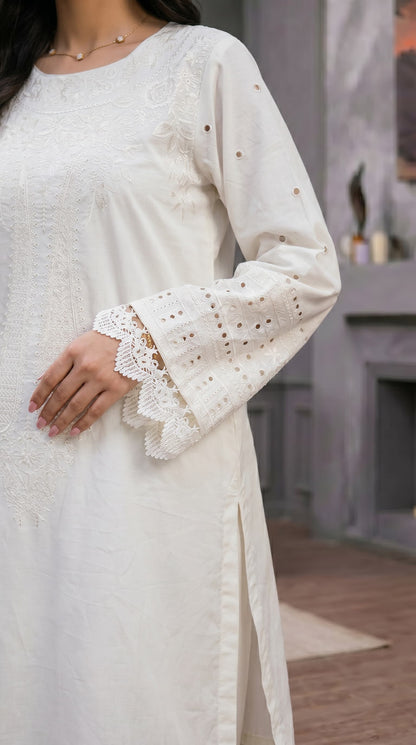 Ivory Muse Embroidered 3pc